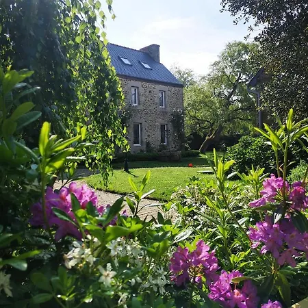 Le Domaine De Coat Rogan, Le De 10 Personnes Holiday home